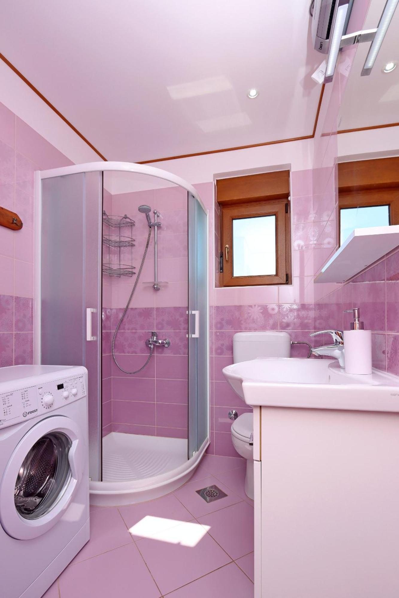 Apartments With A Parking Space Opatija - Pobri, Opatija - 7813 มาทุลยี ภายนอก รูปภาพ