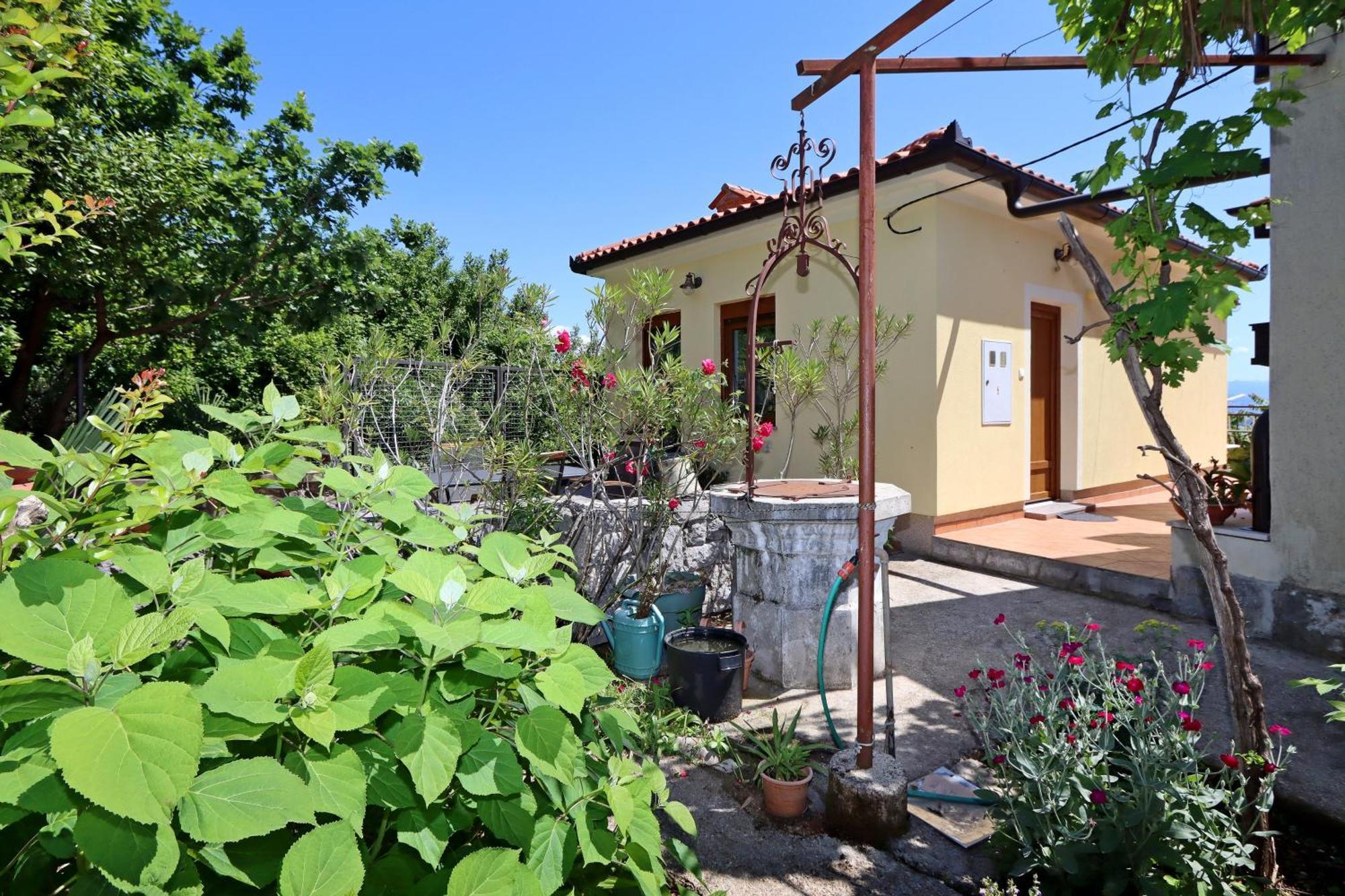 Apartments With A Parking Space Opatija - Pobri, Opatija - 7813 มาทุลยี ภายนอก รูปภาพ